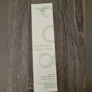 Beekman 1802 Hair Foam
